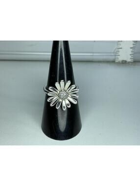 Pandora Daisy Flower Statement Ring Retired Sz 6